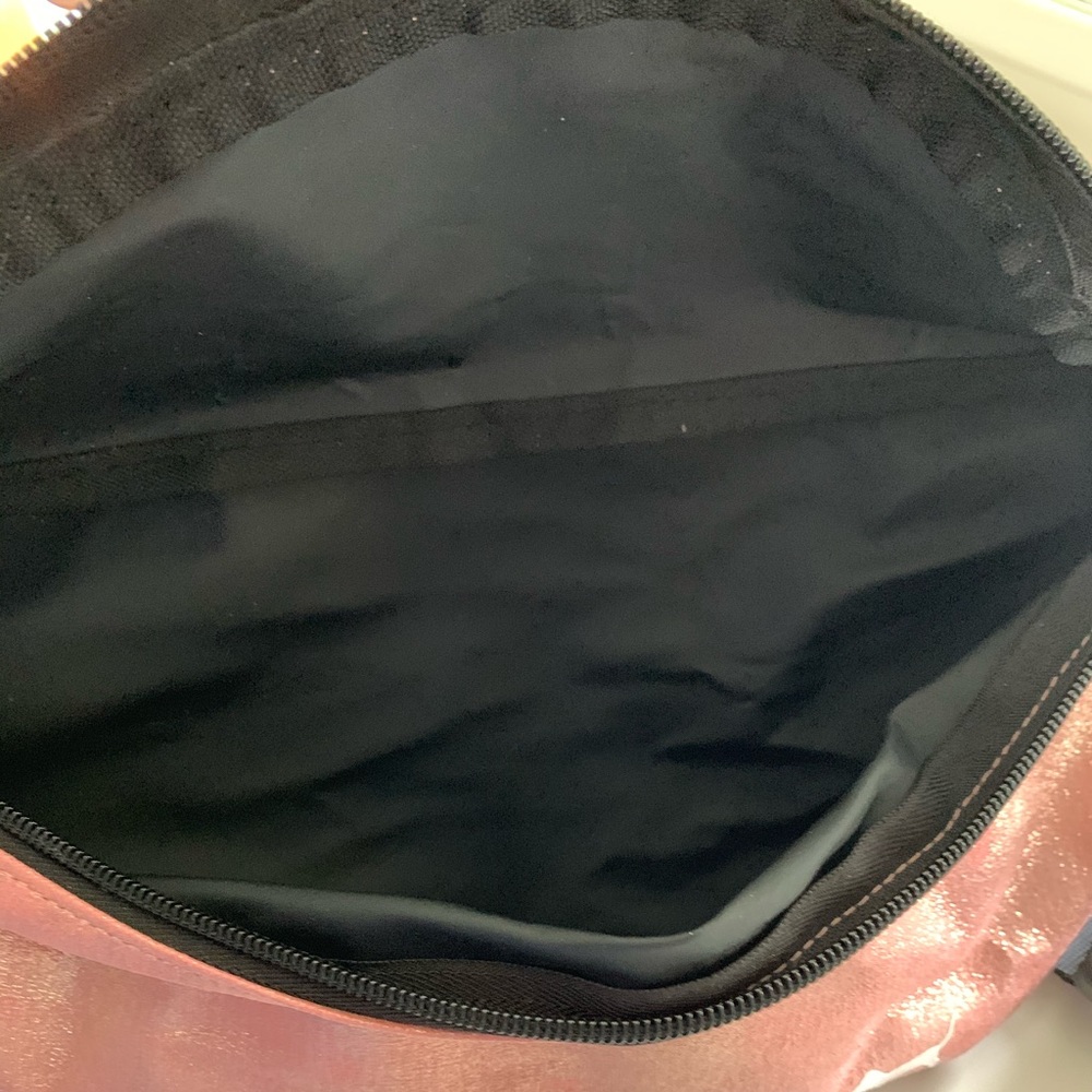 A glitter pink Fanny pack from pink!